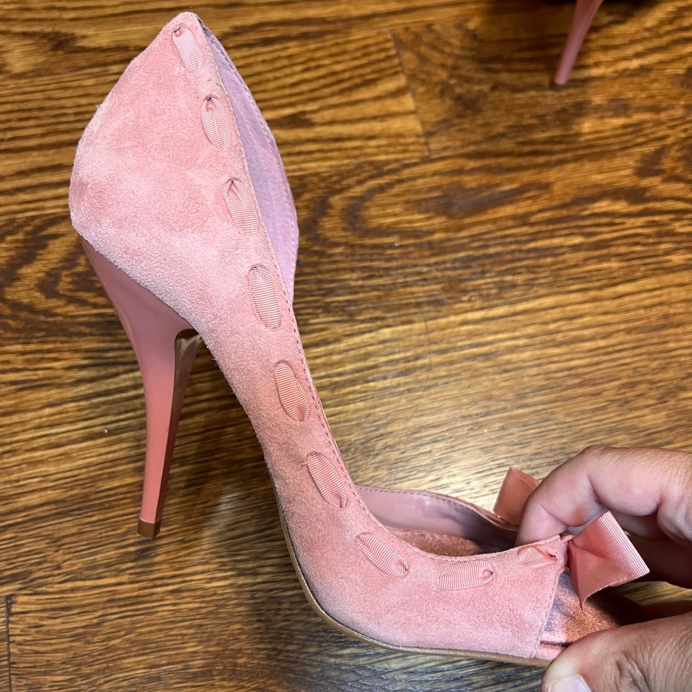 Pink Heels